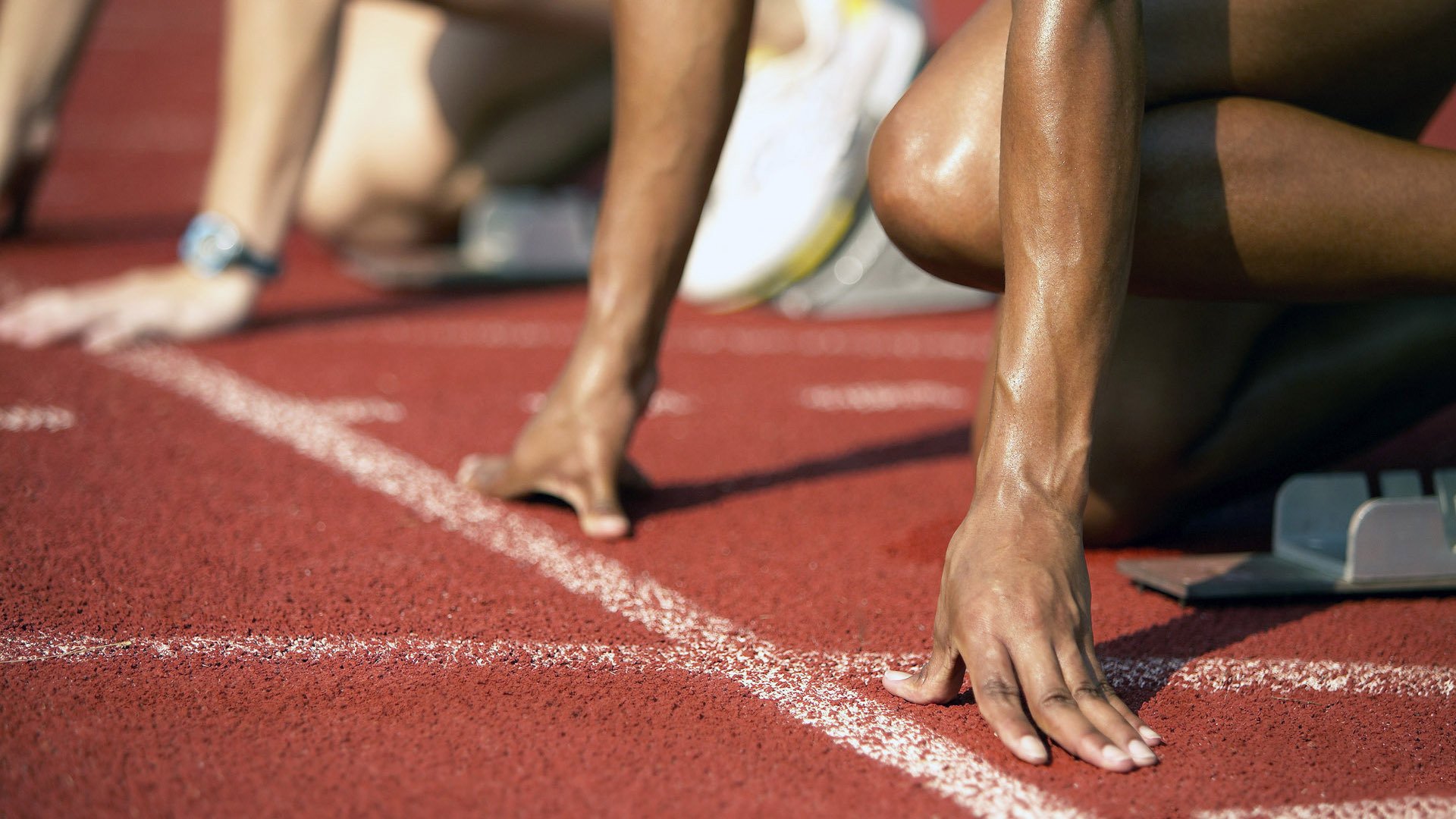 团队协作冠军，车队配合成就佳绩，车队团结力量大